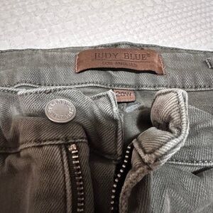 Judy Blue Crop, frayed hem, 20W